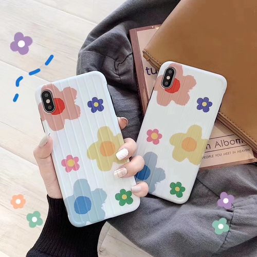 Fresh small flowers travel case mobile phone case | Yescase Store